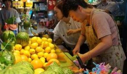 免费吃瓜夜市,美食盛宴等你来尝